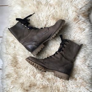 Boutique 9 Grey Leather Boots